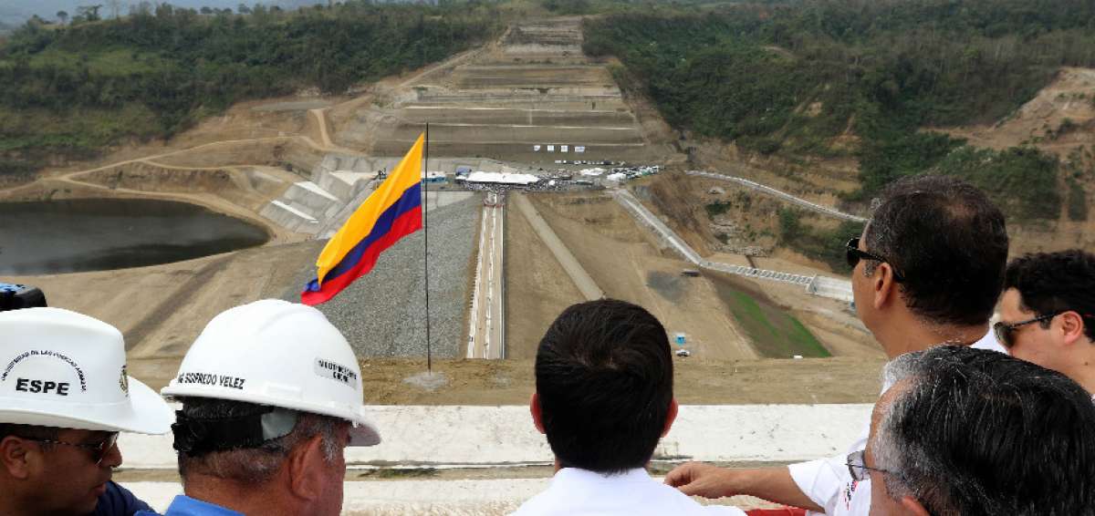 El presidente Correa entreg&oacute; el proyecto multiprop&oacute;sito en este cant&oacute;n manabita, que esper&oacute; m&aacute;s de 30 a&ntilde;os para inaugurarlo. Foto: Tomada de Andes