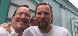 El actor guayaquile&ntilde;o Andr&eacute;s Crespo convers&oacute; con el actor escoc&eacute;s Ewan McGregor.