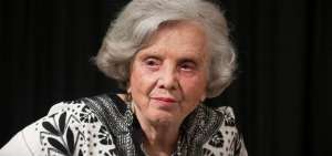 La escritora Elena Poniatowska abri&oacute; su casa a los mexicanos