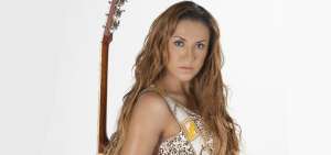 Arena, cantante ecuatoriana.