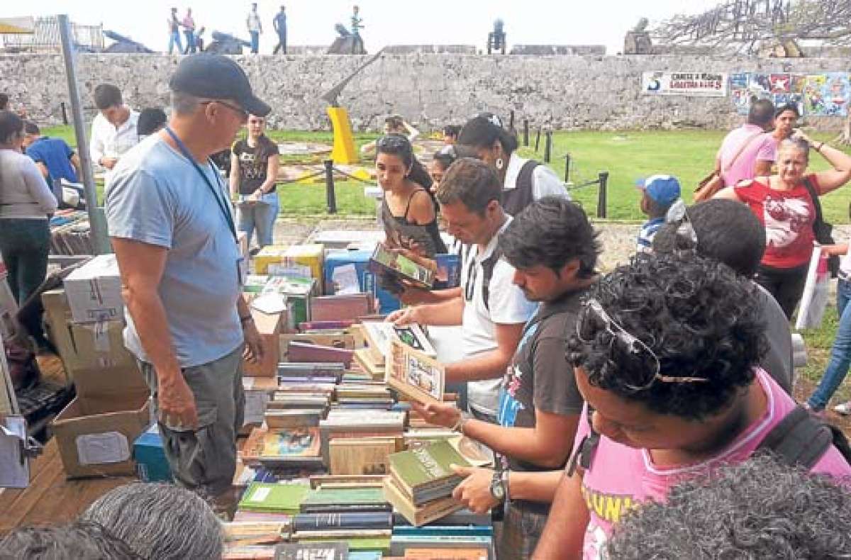 Con varias actividades al final de la feria, los organizadores pretenden mantener en los visitantes el mismo entusiasmo que desbordaban al llegar. Foto: Xavier Letamendi / El Tel&eacute;grafo.