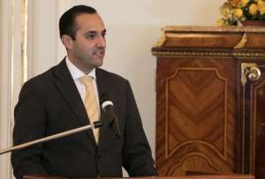 Canciller Holguín asegura que Rafael Correa &quot;ha mentido una vez más&quot;
