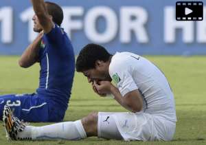 El mordisco de Su&aacute;rez a Chiellini est&aacute; "en el pasado", dice Mascherano