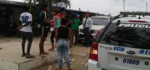 Parientes de las v&iacute;ctimas tambi&eacute;n llegaron a la Fiscal&iacute;a de Playas y negaron que sus familiares fueran secuestradores de ni&ntilde;os.