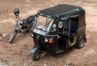 El motocarro es un medio de transporte alternativo en Malambo