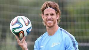 G&eacute;nova contrata al argentino Cristian Ansaldi y al suizo Blerim Dzemaili