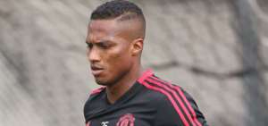 Antonio Valencia regres&oacute; a los entrenamientos del Manchester United