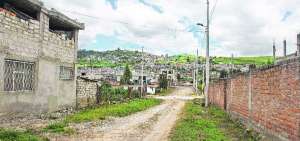 En el sector de Monte Sina&iacute;, el 60% de la regularizaci&oacute;n de los asentamientos est&aacute; en manos del Estado y el 40% es responsabilidad del Municipio local.