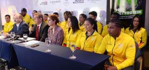 Augusto Mor&aacute;n (c.), presidente del COE, realiza el informe de la participaci&oacute;n de Ecuador en los Juegos Panamericanos de Lima.