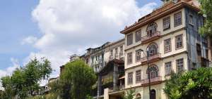 Una casa que tiene vestigios patrimoniales es rescatada