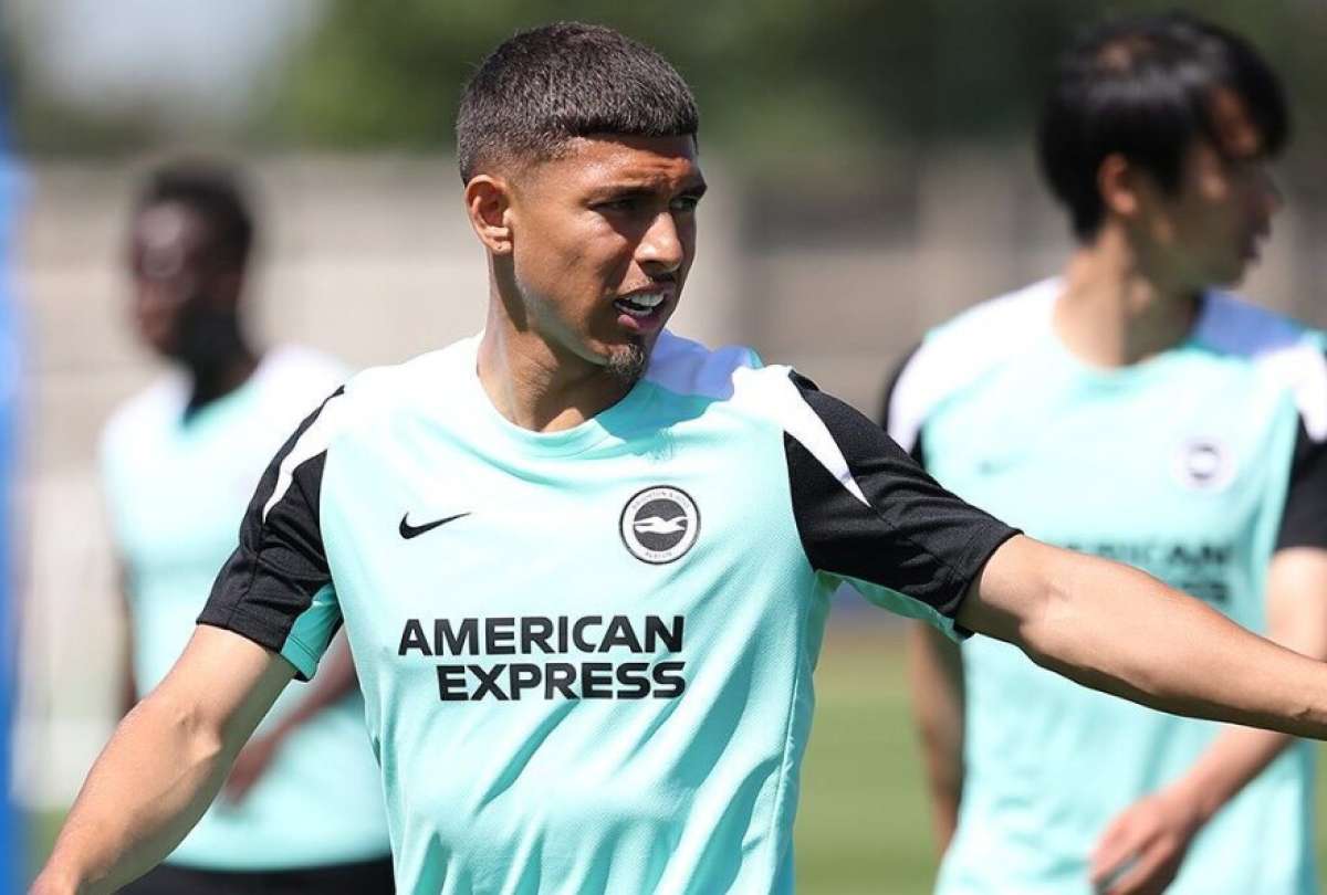 Jeremy Sarmiento negocia con un club de Serie A