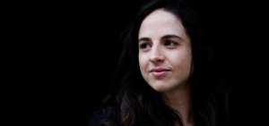 La autora de Terroristas modernos confes&oacute; que Lectura f&aacute;cil es una novela sobre la Barcelona que le ha tocado vivir desde que lleg&oacute; hace seis a&ntilde;os. 