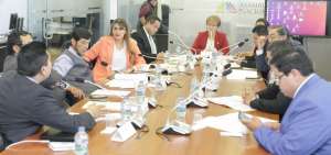 Comisi&oacute;n emiti&oacute; informe para primer debate de ley interpretativa que favorece a maestros jubilados