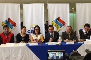 El presidente del CNE, Juan Pablo Pozo, explic&oacute; que la prueba se tomar&aacute; el mi&eacute;rcoles a las 10:30. Foto: CNE