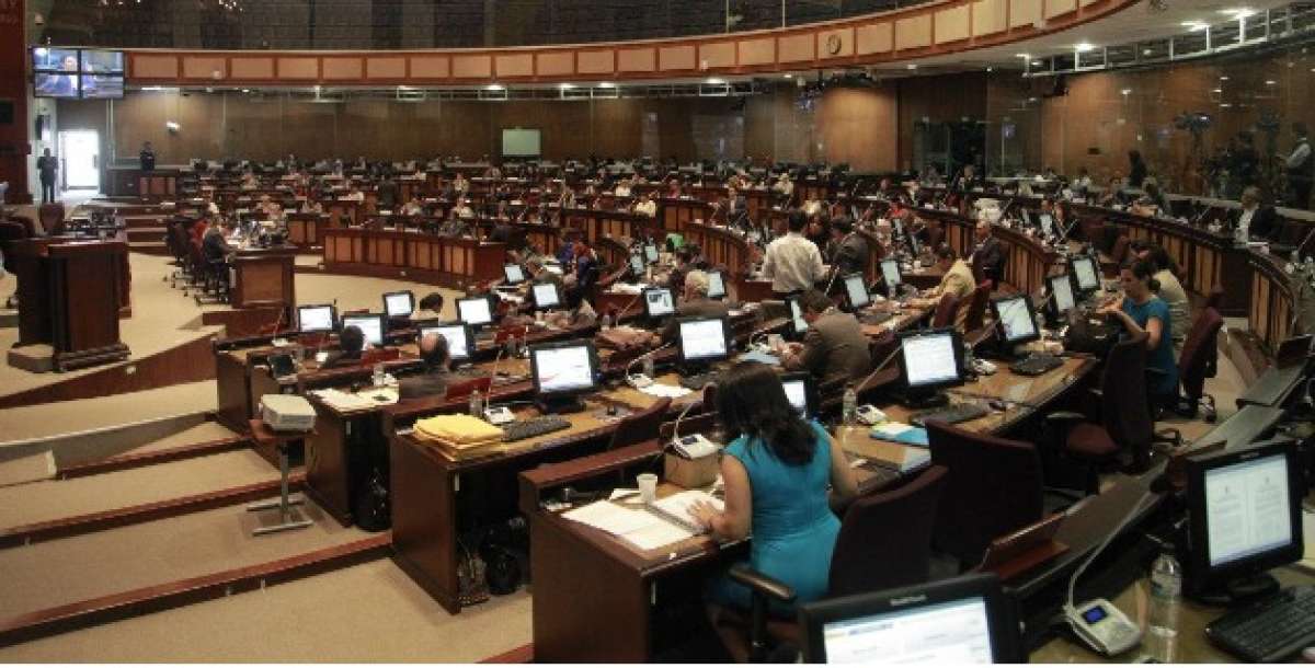 Las 16 enmiendas llegan con 8 cambios
