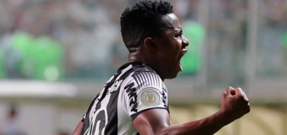 En este partido Cazares, quien es considerado un &iacute;dolo por la hinchada del Atl&eacute;tico Mineiro, le rindi&oacute; tributo al Ga&uacute;cho con una jugada espectacular.
