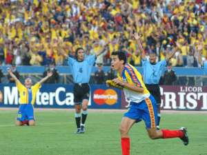 El Nine super&oacute; al golero uruguayo Fabi&aacute;n Carini al minuto 72.
