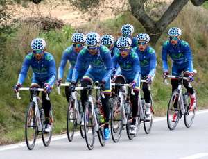 En este a&ntilde;o el equipo Movistar particip&oacute; casi por 4 meses en competencias en Am&eacute;rica, Europa y Asia. Foto: Cortes&iacute;a Equipo Movistar.