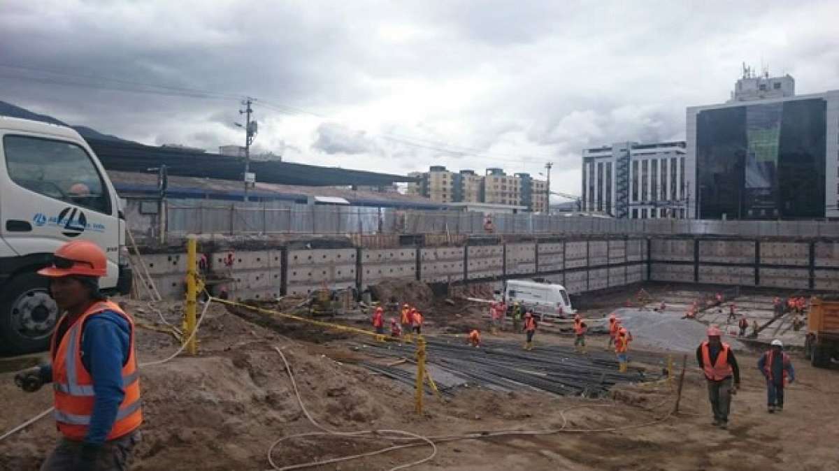 La obra en donde se produjo la tragedia se encuentra en el sector I&ntilde;aquito, al norte de la capital. Foto: Cortes&iacute;a