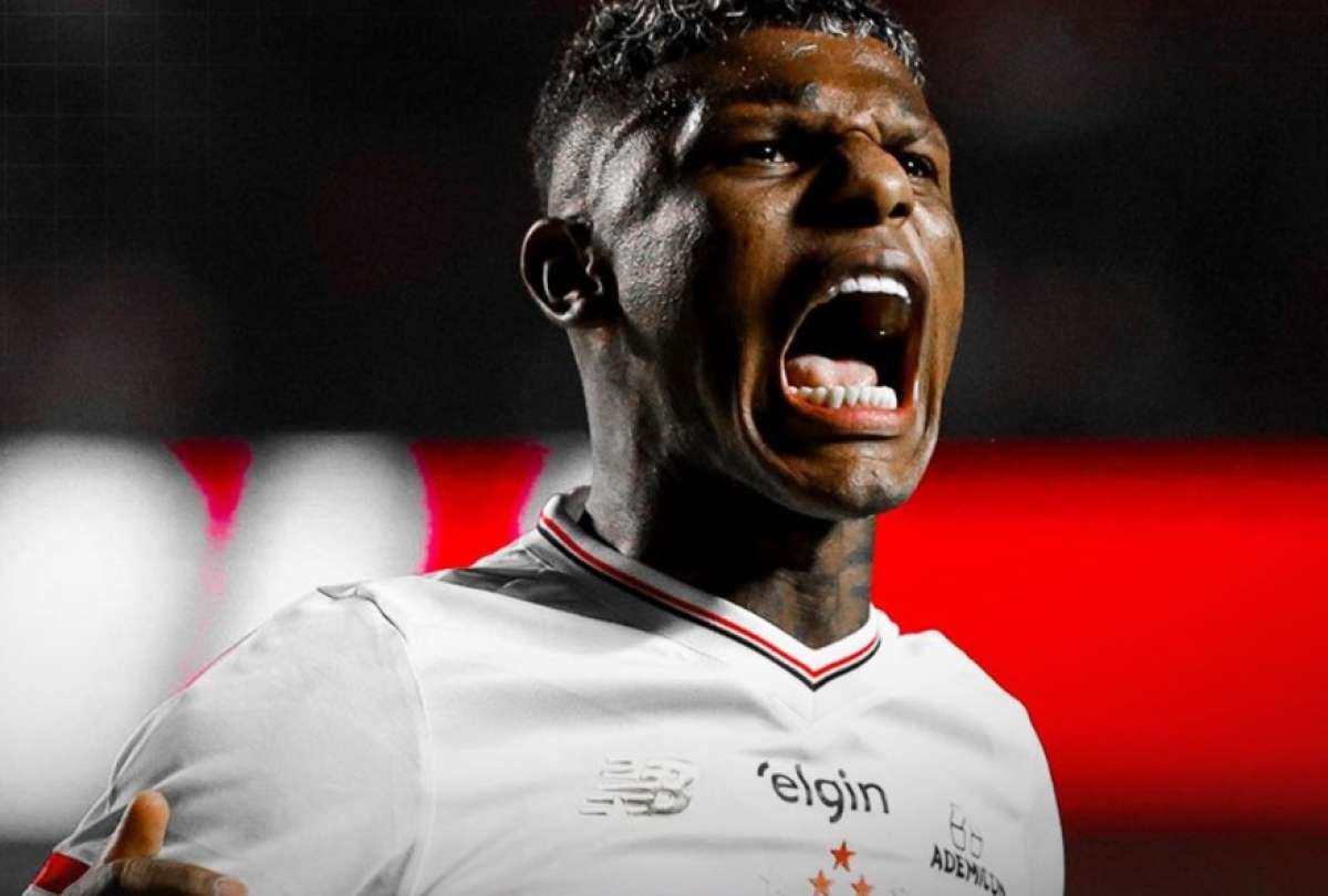 Robert Arboleda enfrenta un proceso disciplinario en S&atilde;o Paulo tras ausentarse de sus compromisos y aparecer en una fiesta en Ecuador.