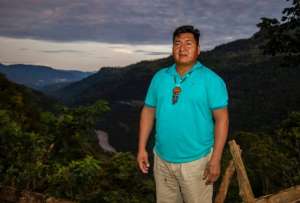  Según el comunicado de la Conaie, José Esach y su comitiva fueron interceptados por encapuchados armados en la vía Santa Clara – Puyo.