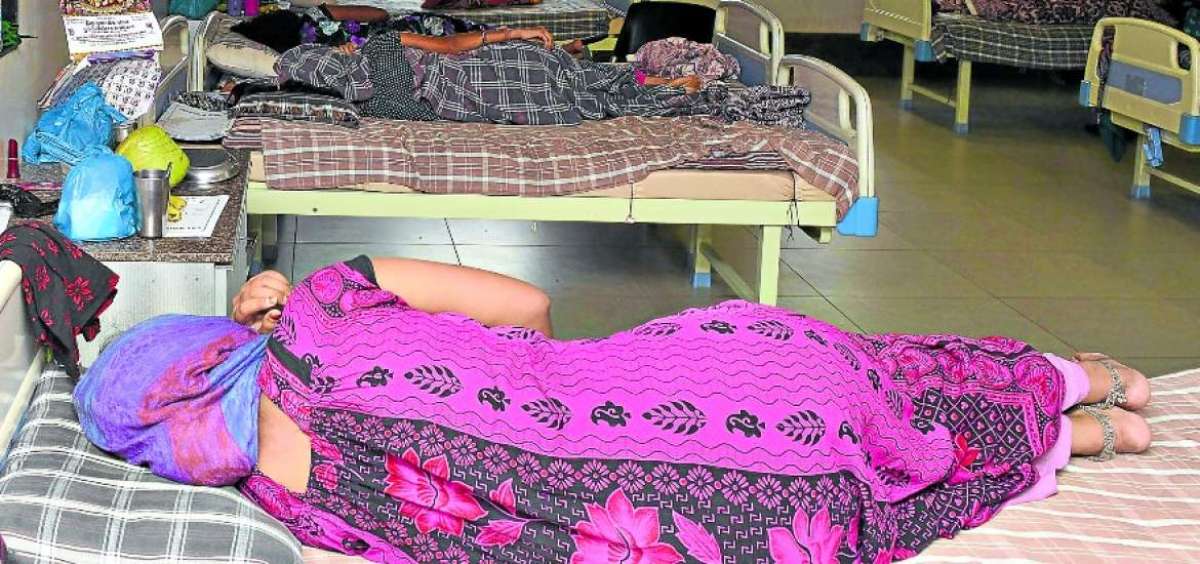 Sharmila Mackwan, quien est&aacute; en un albergue de la India, tiene  cuatro meses de gestaci&oacute;n. Ella entregar&aacute; sus gemelos a una pareja.