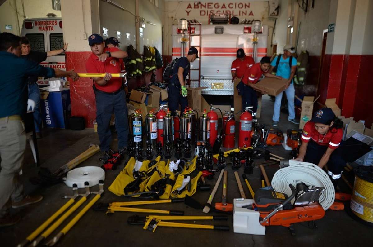 El equipamiento se lo hace pensando para prevenir desgracias por el fen&oacute;meno de El Ni&ntilde;o. Foto: Rodolfo P&aacute;rraga / El Tel&eacute;grafo