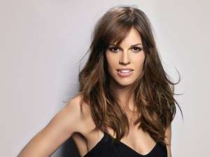 A los 41 a&ntilde;os Hilary Swank se aleja del cine