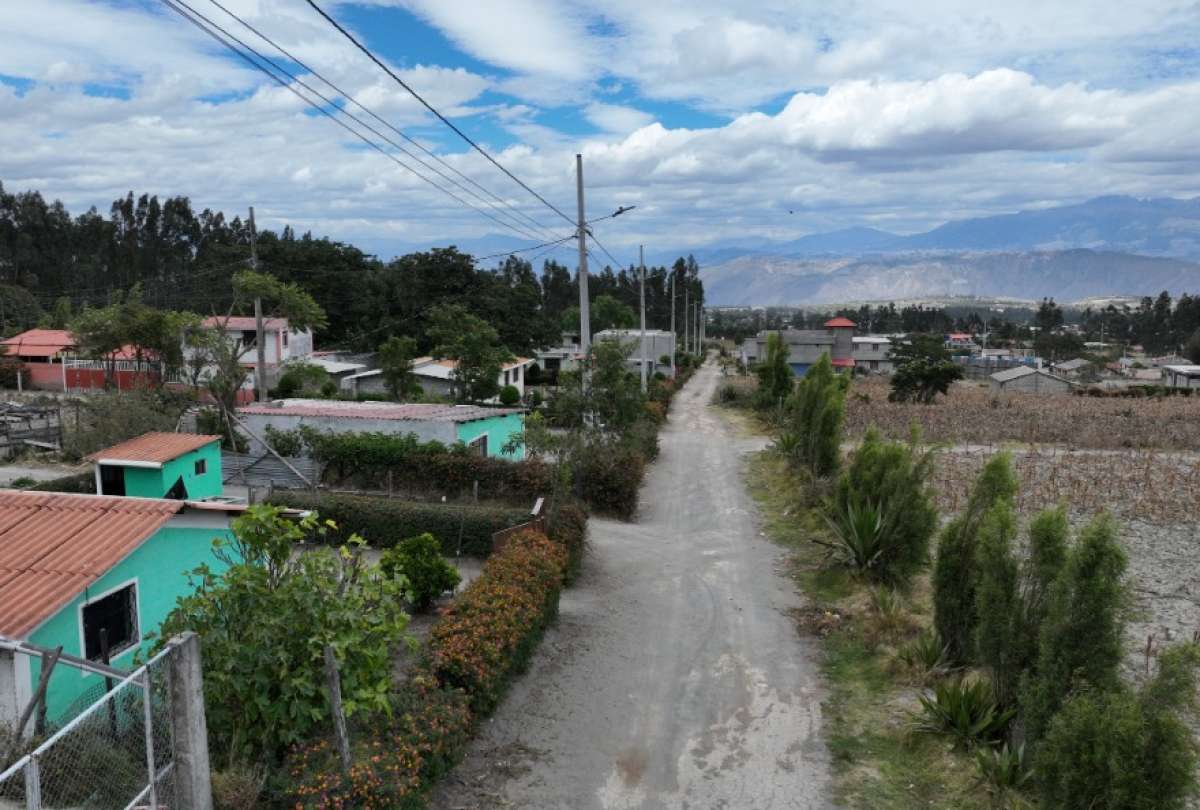 El Gobierno Nacional fortalece la infraestructura eléctrica en Malchinguí y Tabacundo
