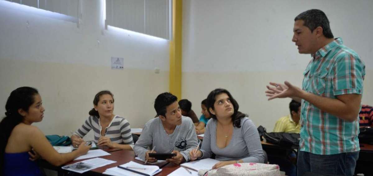 Los talleres fueron din&aacute;micos. Los expositores dieron espacio a las m&uacute;ltiples interrogantes del alumnado.