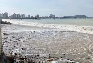 El 29 y 30 de enero se esperan condiciones de oleaje agitado en la costa ecuatoriana. 