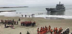 Las marinas de Ecuador, Colombia, Per&uacute; y M&eacute;xico participaron ayer en el simulacro posterremoto con consecuencia de tsunami en las costas de Jaramij&oacute;.  