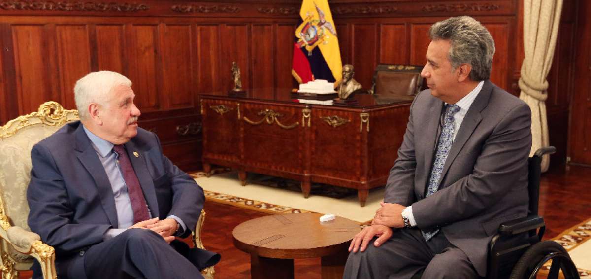 Alcalde de Cuenca destaca apoyo del Gobierno para concluir el tranv&iacute;a
