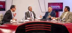 El panel de &lsquo;An&aacute;lisis Urgente&rsquo; estuvo integrado por el excontralor Alfredo Corral y por dos integrantes de la Comisi&oacute;n Nacional Anticorrupci&oacute;n, Jorge Rodr&iacute;guez y Ramiro Rom&aacute;n.