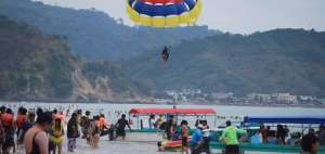 La playa de Atacames en Esmeraldas fue una de las m&aacute;s visitadas. 