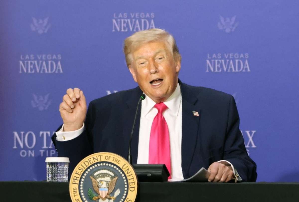 Donald Trump habl&oacute; sobre Ir&aacute;n y el estrecho de Ormuz en medio de la tensi&oacute;n en el golfo P&eacute;rsico.