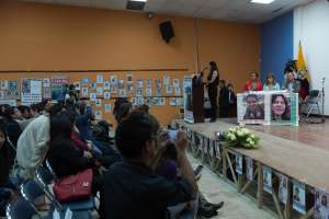 David Romo era estudiante de Comunicaci&oacute;n. Por ello sus compa&ntilde;eros le ofrecieron un homenaje en la Facso de Quito. Foto: John Guevara / EL TEL&Eacute;GRAFO