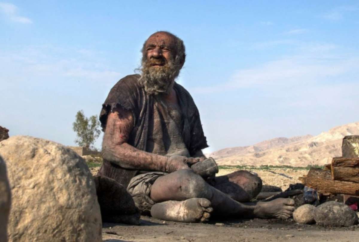 Amou Haji vivía como ermitaño en el pueblo de Dezhgah, al sur de Irán.