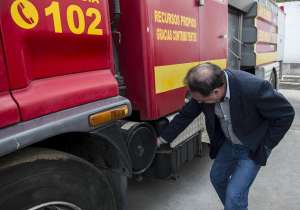 La estudiante sufri&oacute; el accidente en unas pr&aacute;cticas de prevenci&oacute;n de los Bomberos en el colegio. Foto: Marco Salgado/ EL TEL&Eacute;GRAFO