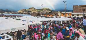 Hasta Pimampiro, en la provincia de Imbabura, llegaron comuneros de otras regiones y tambi&eacute;n colombianos para intercambiar productos alimenticios.