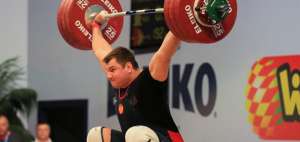 El campe&oacute;n del mundo Alex&eacute;i Lovchev est&aacute; entre los suspendidos y defendi&oacute; su limpieza. &Eacute;l y los otros implicados denunciaron una conspiraci&oacute;n contra Rusia.