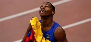 El deportista esmeralde&ntilde;o est&aacute; segundo en la clasificaci&oacute;n en este circuito mundial, que comenz&oacute; en abril pasado en Doha y continu&oacute; por capitales de Europa y &Aacute;frica.