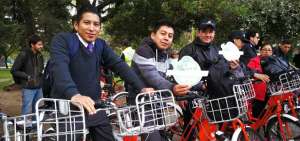 En Quito se realiz&oacute; un cicleada por el planeta