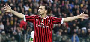 Zlatan Ibrahimovic regresa al  AC Milan despu&eacute;s de nueve a&ntilde;os