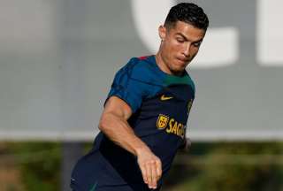 Nariz de Cristiano quedó lastimada tras el choque con el portero checo