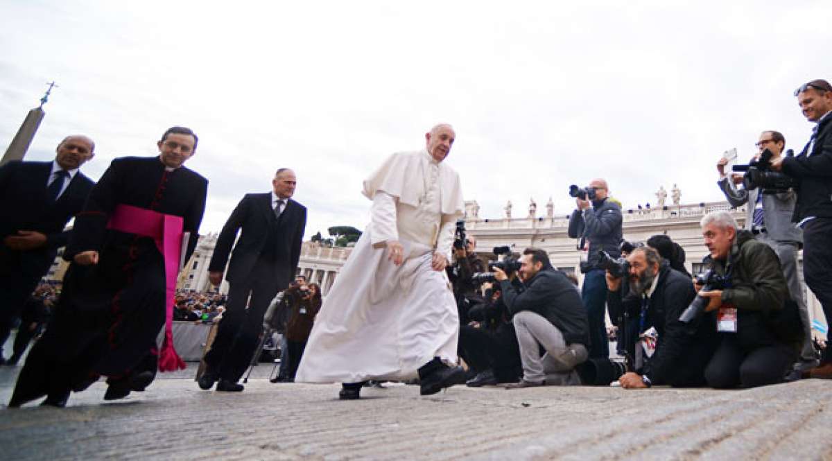 Entre la comunidad religiosa se espera que luego del s&iacute;nodo, el papa Francisco entregue un documento magistral con las conclusiones. AFP