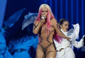 Karol G es la primera latina en encabezas el festival Coachella.