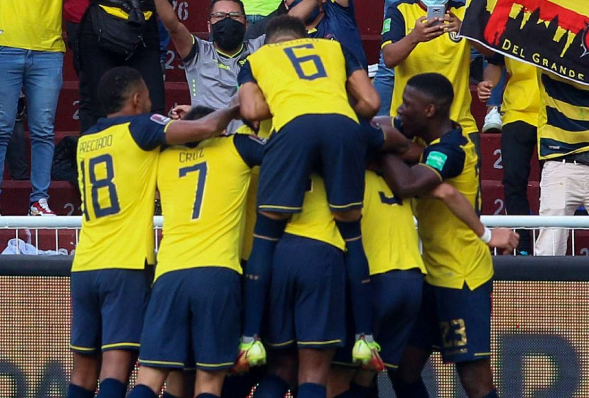 La Selecci&oacute;n anuncia cambios en su n&oacute;mina para el amistoso contra El Salvador