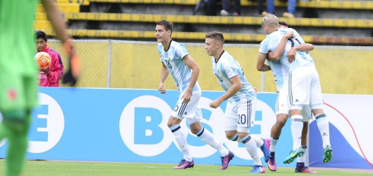 Argentina venci&oacute; 2-1 a Colombia con tanto de Conechny sobre el final