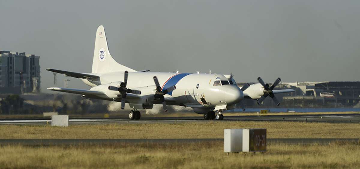 El avi&oacute;n Orion P3 detect&oacute;, el pasado s&aacute;bado, una tonelada de droga en sacos de yute. Las sustancias eran transportadas en lanchas r&aacute;pidas. 